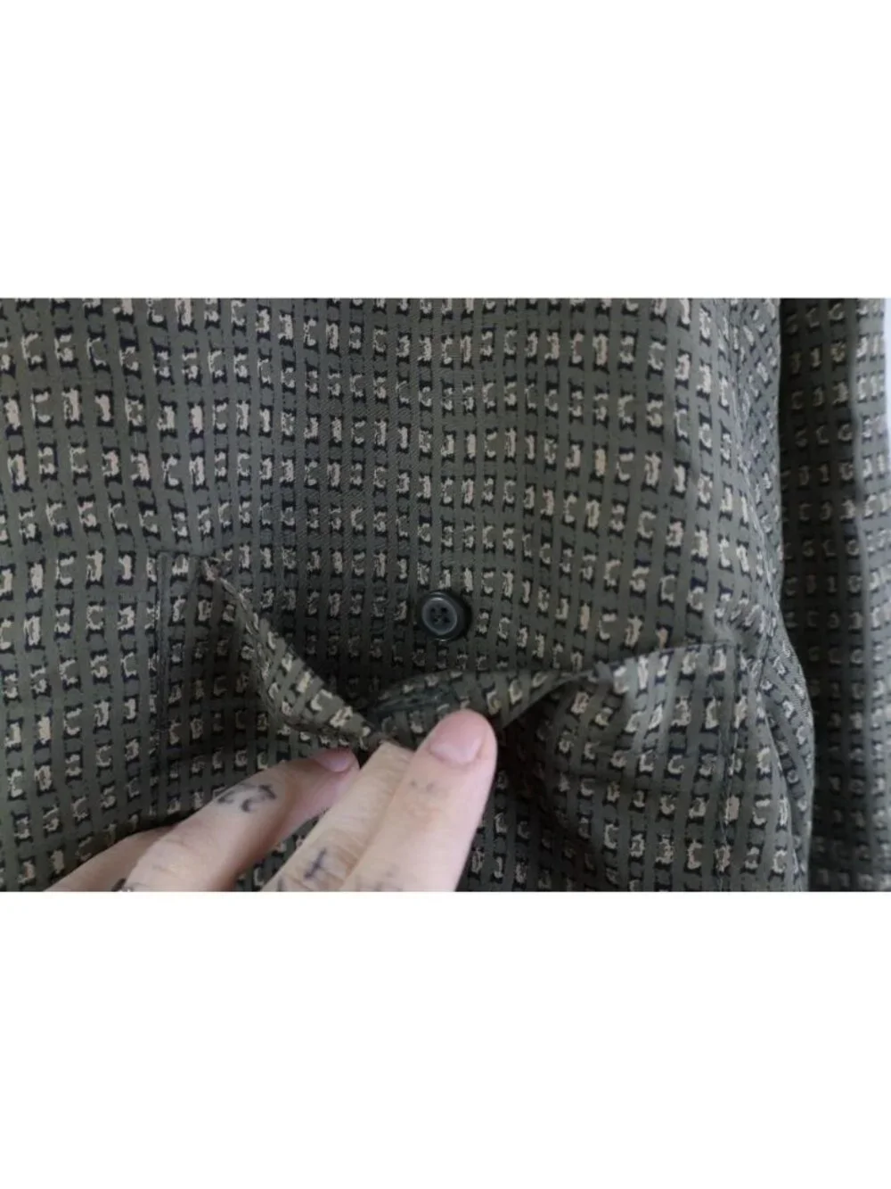 Vtg 90s Streetwear Mens Large Geometric Silk Short Sleeve Collared Button Shirt